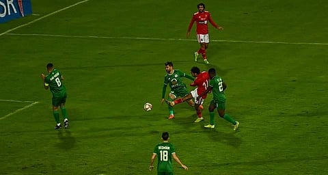 شوط أول سلبي بين الأهلي والمصري في الدوري