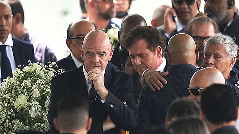 إنفانتينو في جنازة بيليه