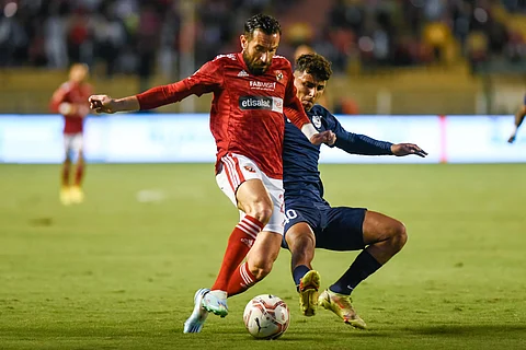 التعادل السلبي يحكم الشوط الأول بين الأهلي وإنبي بالدوري المصري
