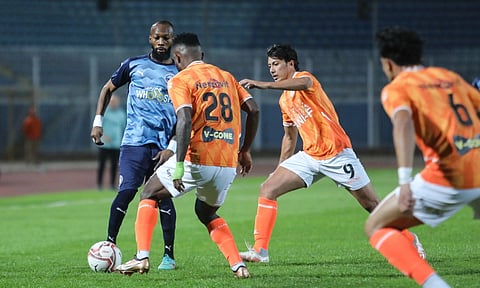 بيراميدز ضد فاركو