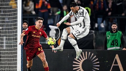 يوفنتوس يسقط أمام روما في الدوري الإيطالي