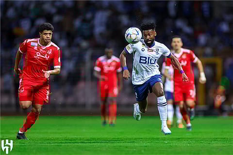 الهلال ضد الوحدة