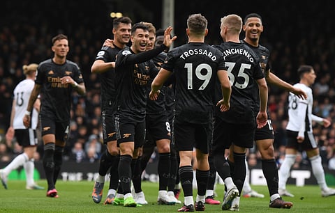 أرسنال يمطر شباك فولهام بثلاثية ويُعزز صدارته للدوري الإنجليزي