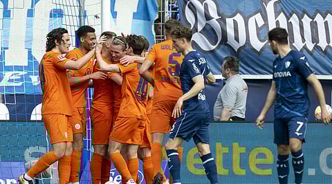 بمشاركة مرموش..فولفسبورج يدك شباك بوخوم بخماسية في الدوري الألماني