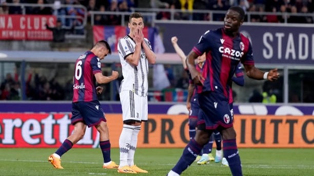 يوفنتوس ضد بولونيا