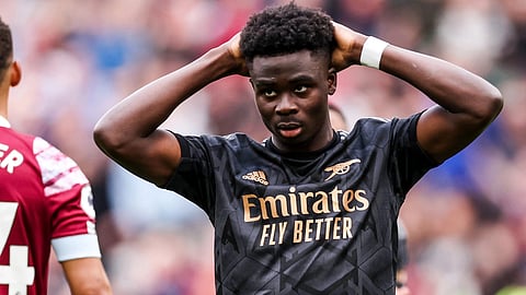 ساكا، لاعب أرسنال