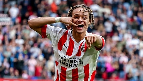 تشافي سيمونز