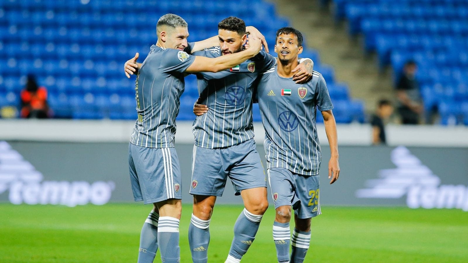 الوحدة الإماراتي