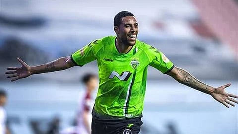 جوستافو سوزا - جيونبك الكوري