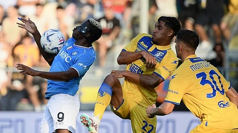 نابولي ضد فروسينوني