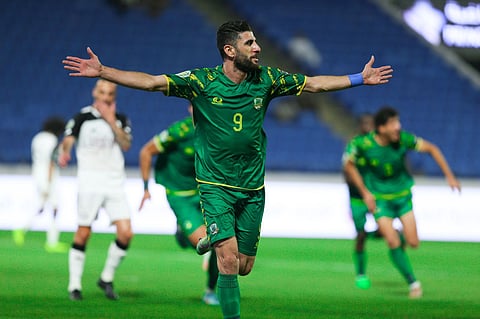 الشرطة العراقي يمزق شباك السد القطري برباعية في البطولة العربية