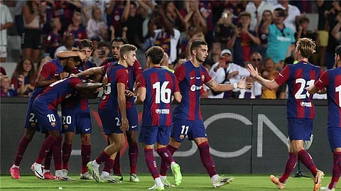 برشلونة