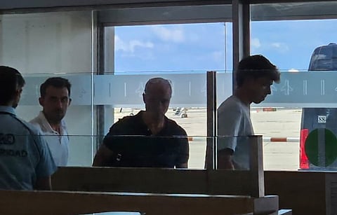 فيليكس يصل برشلونة