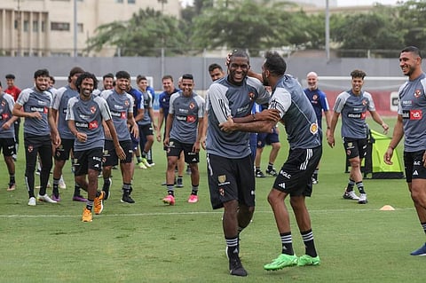 موديست يخوض مرانه الأول مع الأهلي استعداداً لمباراة السوبر الإفريقي