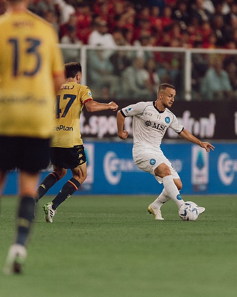 نابولي ضد جنوى