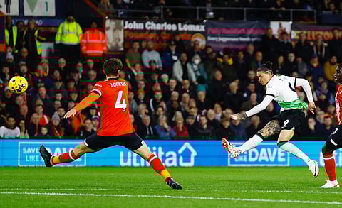 ليفربول ضد لوتون تاون