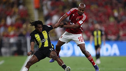 الأهلي والاتحاد السعودي