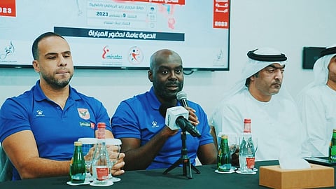 ديفيد دايفيز - مدرب يد الأهلي