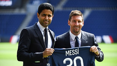 ميسي وناصر الخليفي