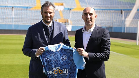 بيراميدز - كرونسلاف يورتشيتش