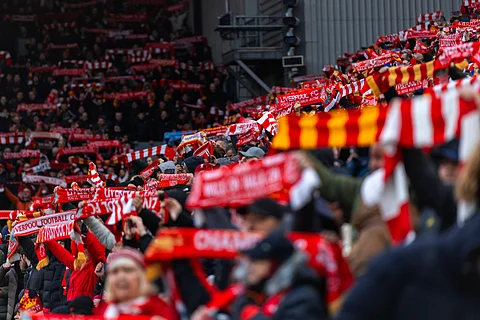 لاعب ليفربول يسخر من التعادل أمام مانشستر سيتي في الدوري الإنجليزي