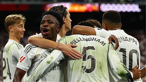 ريال مدريد يسقط برشلونة في مباراة الكلاسيكو بالدوري الإسباني موسم 2025-2026