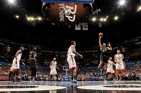 خفض 25% من رواتب لاعبي دوري السلة الأمريكي