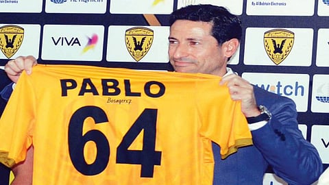 القادسية الكويتي يضمن تواجد مدربه الإسباني فرانكو حتى 2022