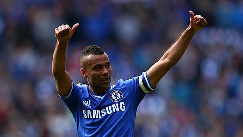 أشلي كول يحكي تفاصيل انتقاله المثير من آرسنال إلى تشيلسي