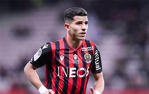 نيس يعلن إيقاف يوسف عطال بسبب القضية الفلسطينية