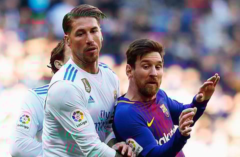 ميسي وأجويرو وراموس.. أفضل 10 لاعبين متاحين مجانا هذا الصيف