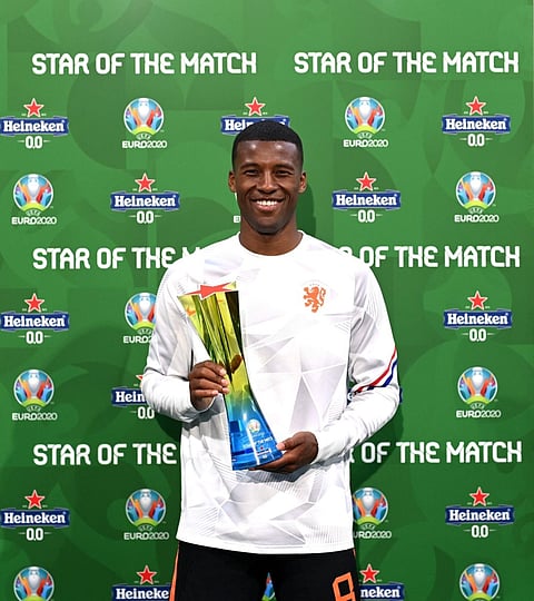 عاجل .. فينالدوم يفوز بجائزة أفضل لاعب فى مباراة هولندا ضد مقدونيا في يورو 2020