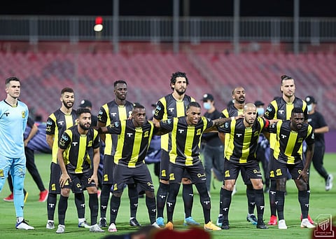عاجل.. اتحاد جدة مهدد بالحرمان من الصفقات الجديدة بالميركاتو الحالي
