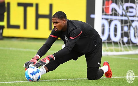 ماينان - ميلان