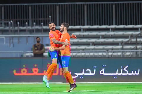 الفيحاء ضد الرائد