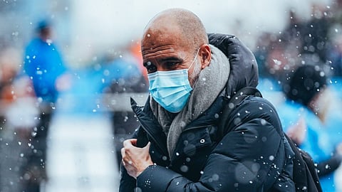 جوارديولا مدرب مانشستر سيتي