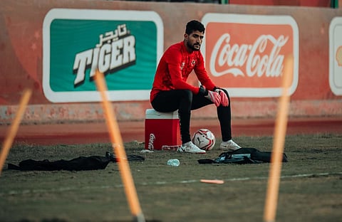 هل يتعاقد الأهلي مع حارس مرمى بعد رحيل علي لطفي؟.. مصدر يجيب