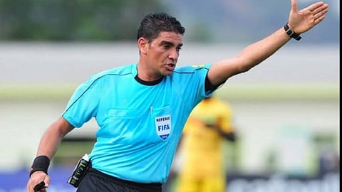 خبير تحكيمي يهاجم إبراهيم نور الدين بعد مباراة الزمالك وسموحة