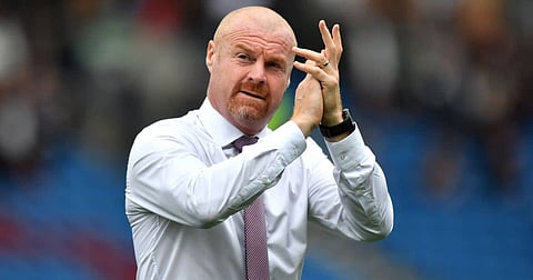 بعد 10 سنوات.. شون دايش يرحل عن تدريب فريق بيرنلي