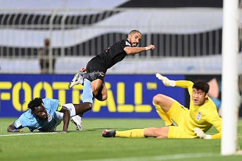 الشباب ومومباي سيتي