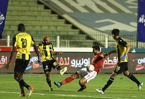 الأهلي ضد المقاولون العرب