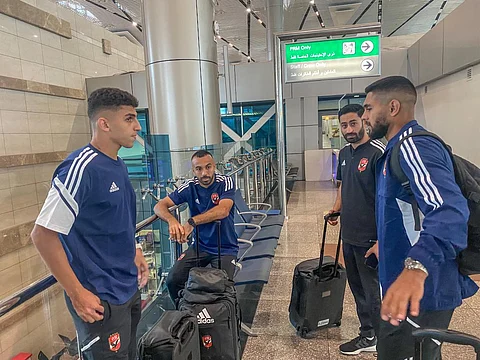 السوبر المصري.. بعثة الأهلي تٌغادر إلى الإمارات لمواجهة الزمالك ( صور)