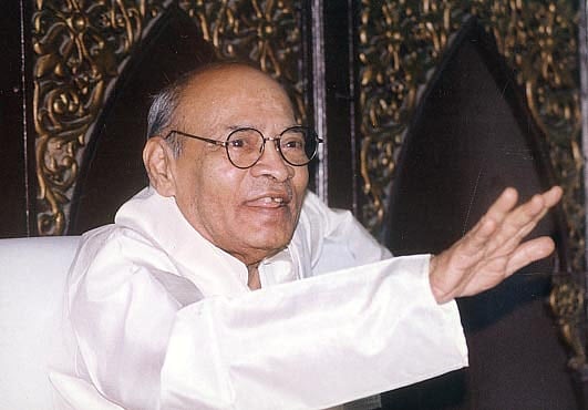 Narasimha Rao a \'great son of India\': Pranab
