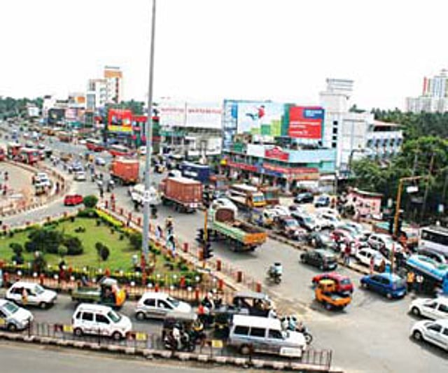 To the junction it goes