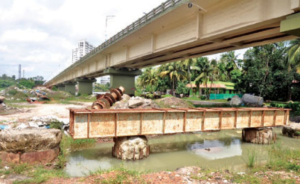 Parallel Bridge Work Stuck in the Rut