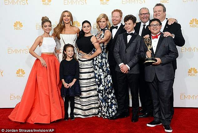 'Modern Family' young stars get pay hike for season 9, 10