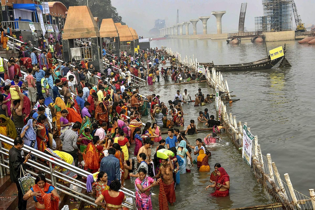 30 die in wall collapse, stampede, drowning during 'Chhath' in Bihar