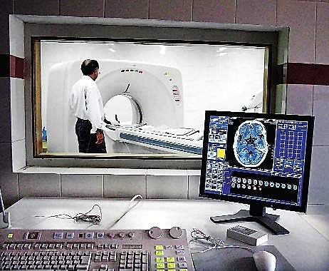Researchers develop cloud-based web interface that detects COVID-19 ...