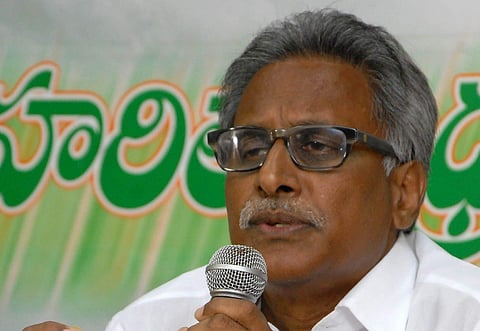 Former minister Daggubati Venkateswara Rao, son Hitesh quit active politics