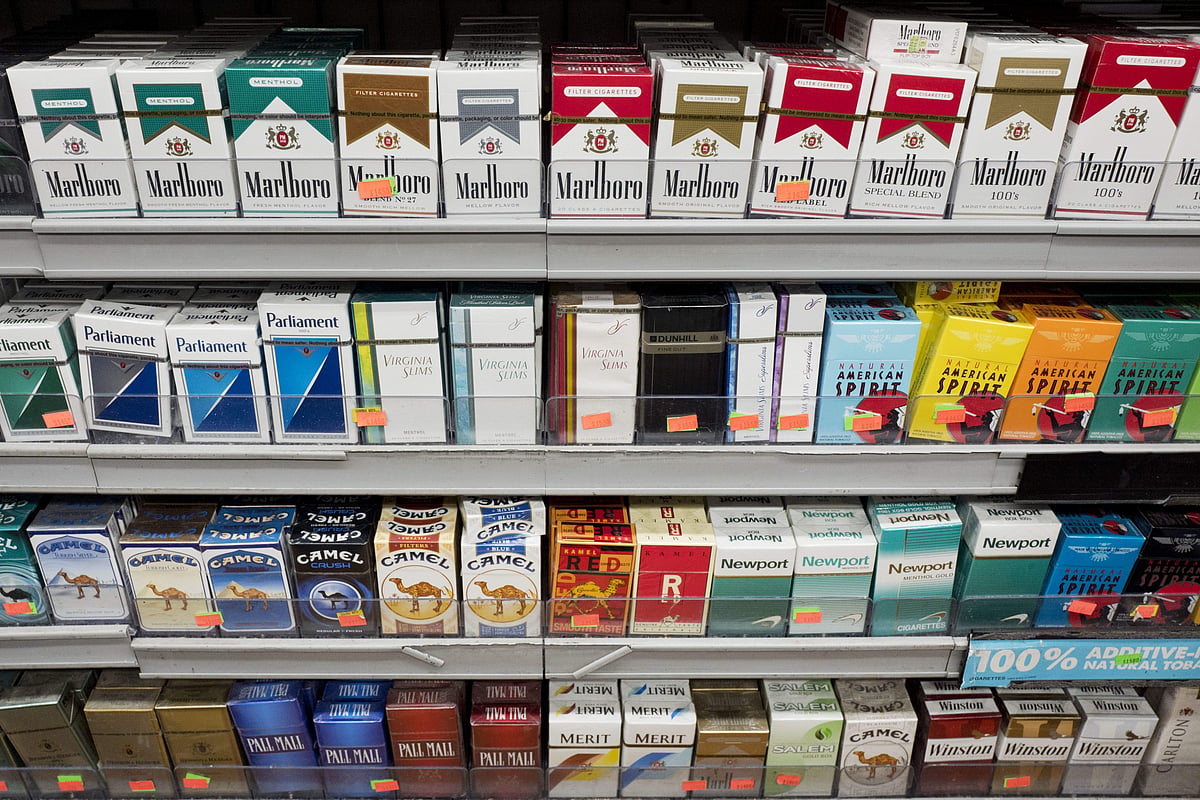 Life expectancy in men could rise by a year on cutting down smoking, predictive models show
